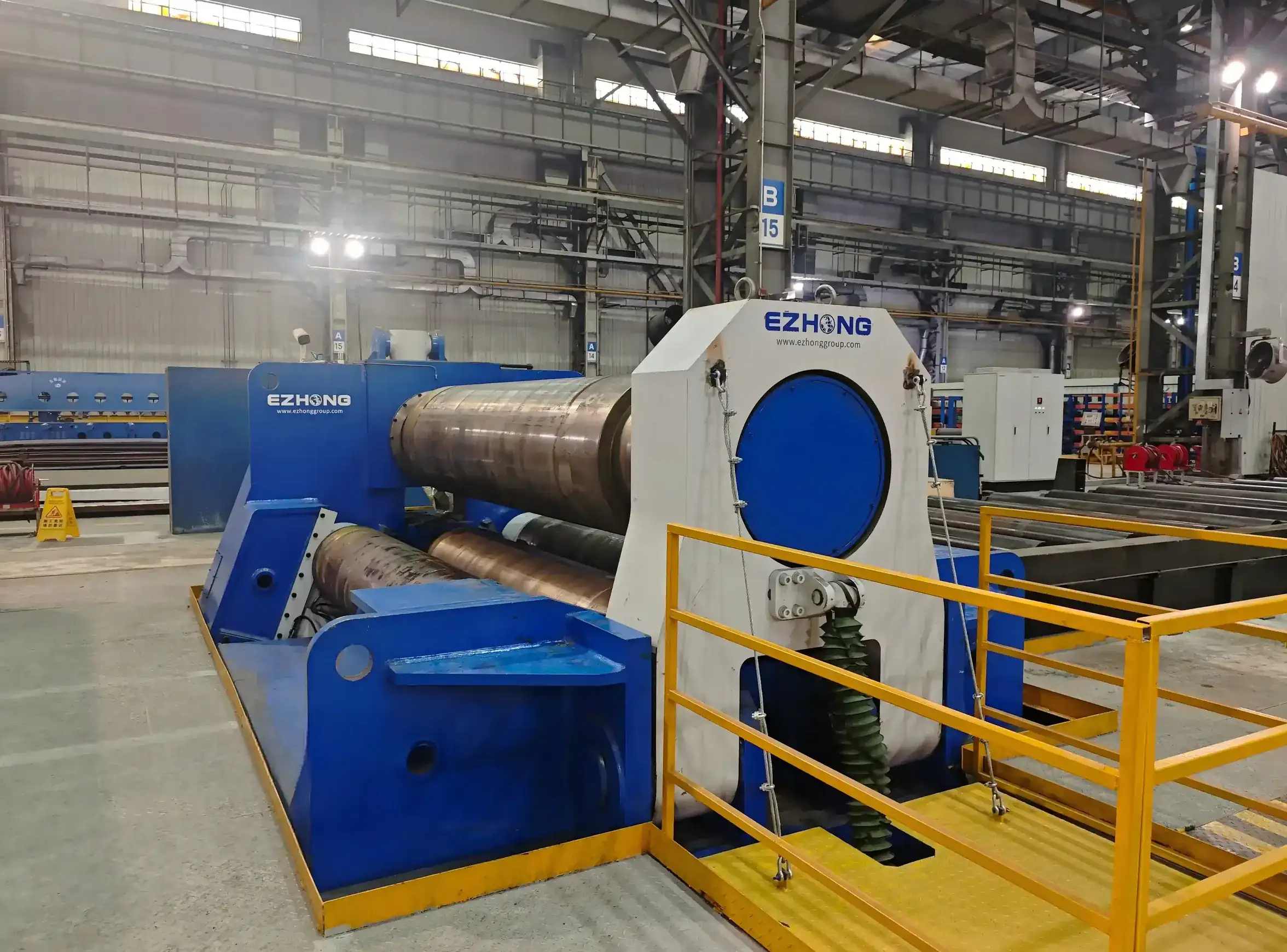 4-Roll Plattenbiegemaschine