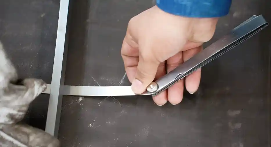 Platten-Nivellierung für die Tankplatten-Vorbereitung